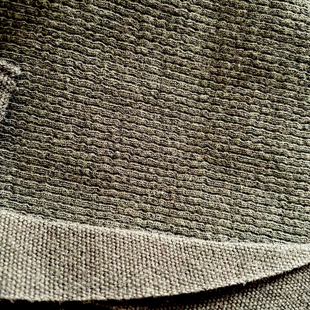 Top - Picture 4 of 5